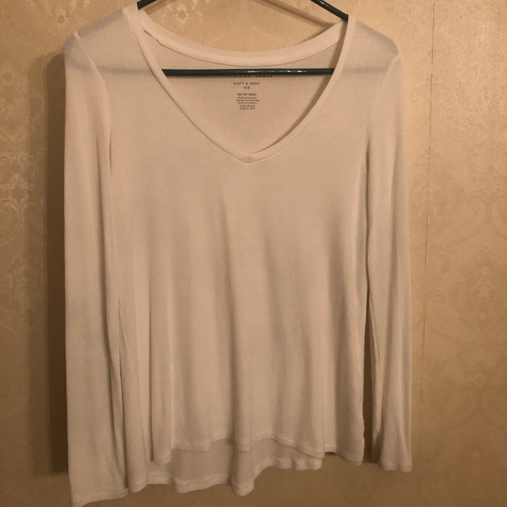 white ribbed long sleeve v-neck